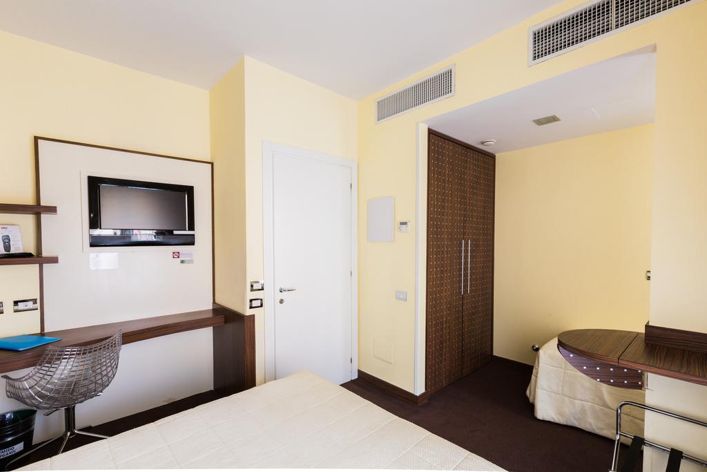 Ecohotel Roma Luaran gambar